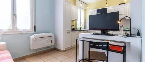 Televisie en een kantoor