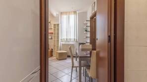 Dining - MonoliVi 35 - Affitti Brevi Italia (Modena)