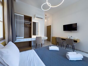 In-room safe, blackout curtains, soundproofing, iron/ironing board - Deluxe Center Suites (Chania)