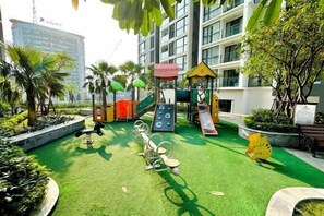 พื้นที่เล่นสำหรับเด็ก