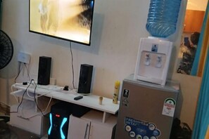 Room - Royal Studio Apartments (Bamburi)