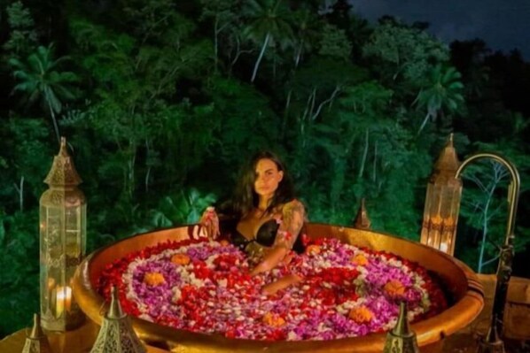 Interior - Villa Cella Bella : Epic Suite ( Bali instaworthy villa ) (Bali)