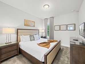 5 slaapkamers, een strijkplank/strijkijzer, gratis wifi, beddengoed