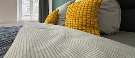 1 chambre, fer et planche à repasser, Wi-Fi gratuit, draps fournis