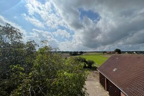 Unclassified image, 2 of 18, button - LiFarm.de Apartments (Aerzen)