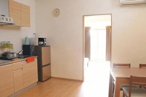 Room - Shikai Family (101) (Osaka)