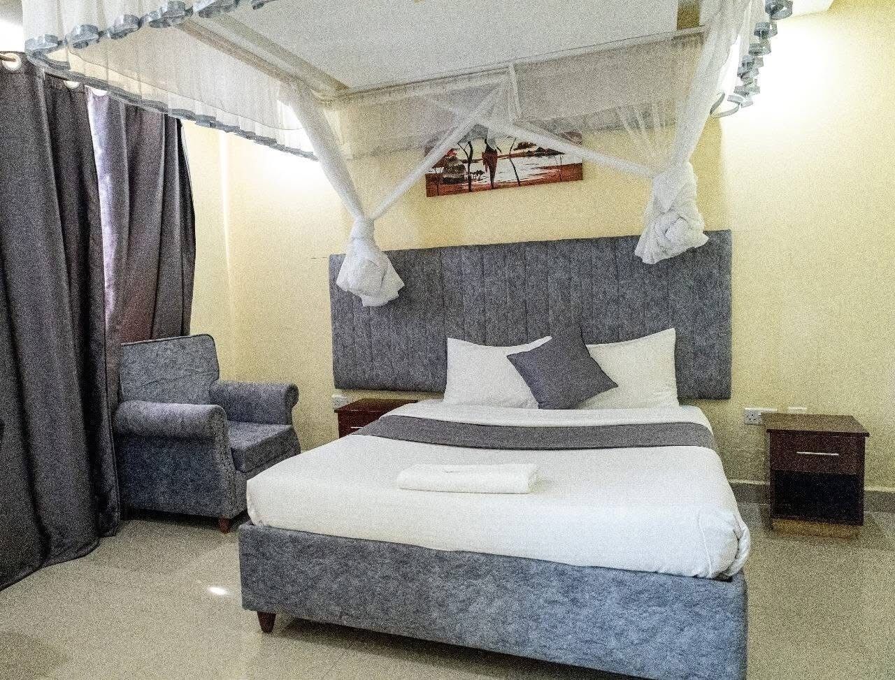 Deluxe Single Room, City View | Free WiFi, bed sheets