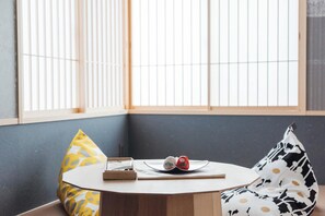 Dining - Ishizue Tabi-ne (Kanazawa)
