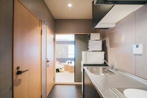 Soundproofing - Ishizue　TABI-NE (Kanazawa)