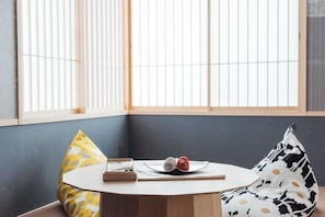 Soundproofing - Ishizue　TABI-NE (Kanazawa)