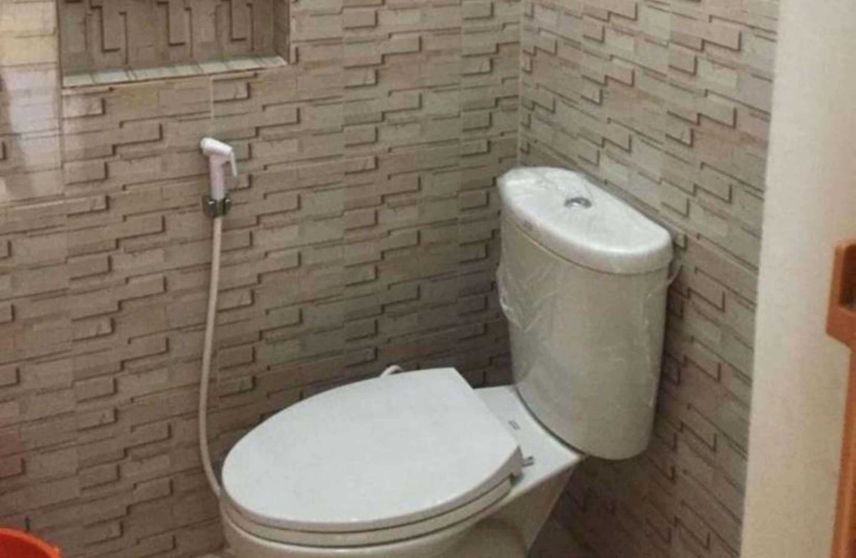 Regadera, amenidades de baño gratuitas, bidet, toallas 