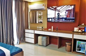 Suite Exécutive | Bureau, Wi-Fi gratuit, draps fournis