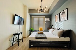 Room - Chic studio near IT Park Smartlock Fast wifi (Cebu City)