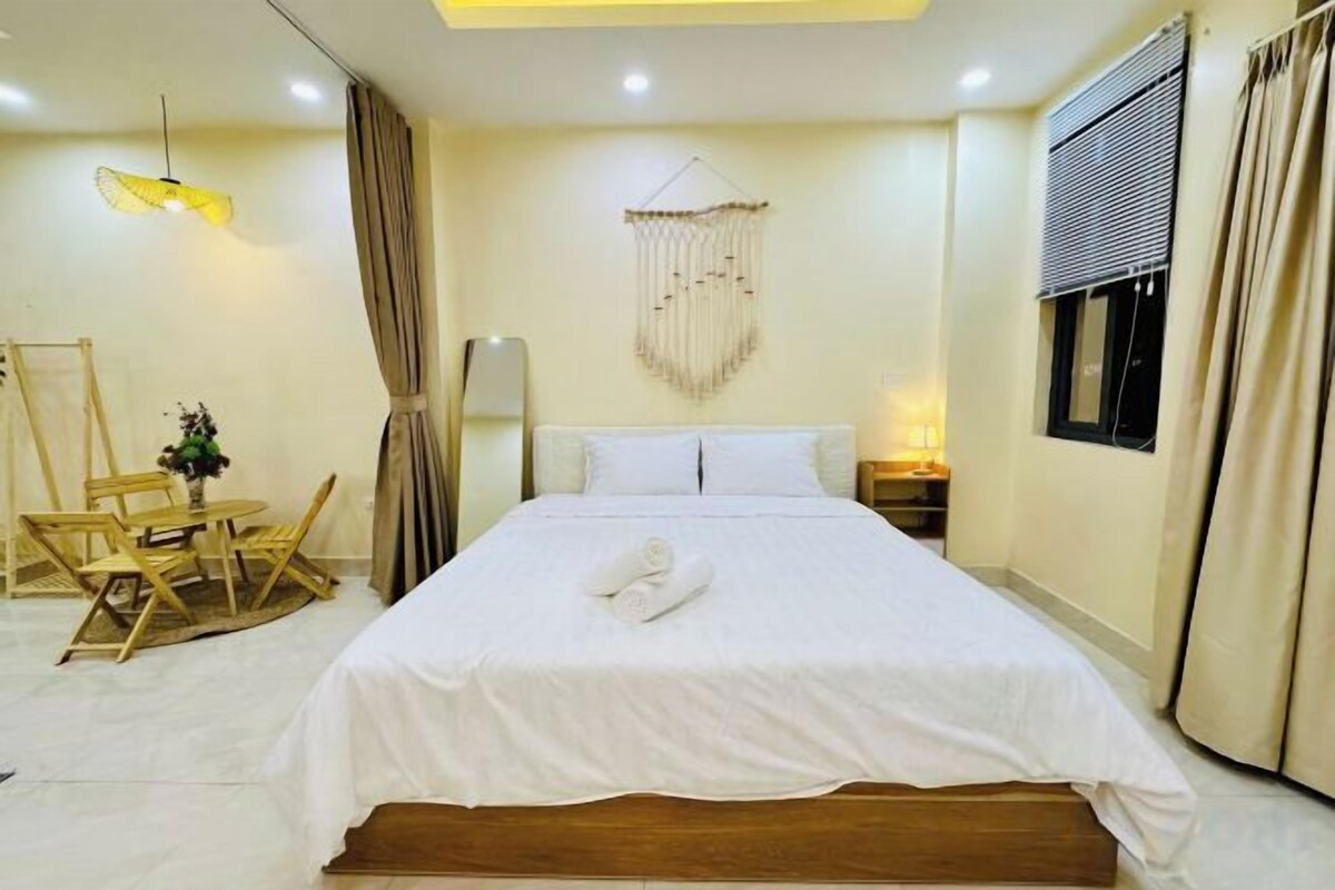 Queen Room With Balcony