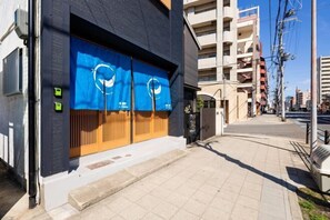 Exterior - AOU･MOMOTANI (Osaka)