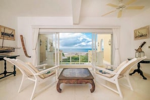 Room - Amani Beachfront Villa by YourHost, Watamu (Watamu)