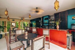 บาร์ (ในที่พัก)