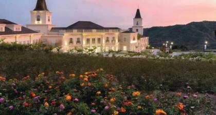 Scenic Tagaytay Getaway with Taal Views