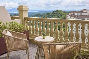 Room - Scenic Tagaytay Getaway with Taal Views (Batangas)