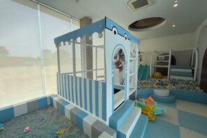 Children's area - Unique Beach Style 3 Bedroom Villa with Mega Pool (Pattaya)