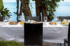 Outdoor dining - Sangsuri Villa 2 (Koh Samui)