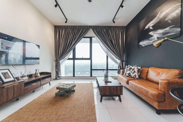 Interior - Wooden Sand MosaicSouthkey 3BR w bathtub Midvalley (Plentong)