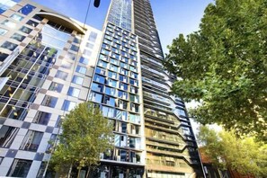Room - Pet-Friendly, Comfy 2Br Apt Near Melbourne Central (Melbourne)