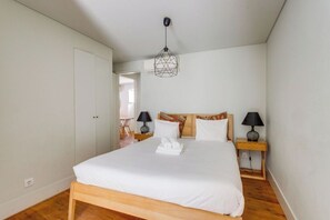 2 soverom, strykejern/-brett, wi-fi (inkludert) og sengetøy