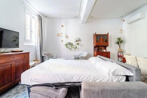 Cribs/infant beds - Oasis in the Center of Bologna (Bologna)