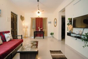 TV - Sukoon by Second Home - Poolside Bliss in Candolim Family and Pet friendly (Candolim)