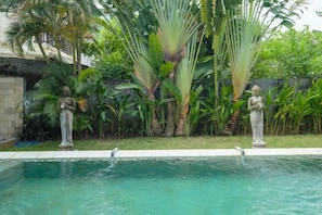 Pool - Puri Gading Villa Jimbaran by The Lavana (Bali)