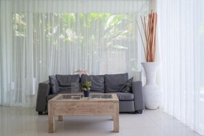 Interior - Puri Gading Villa Jimbaran by The Lavana (Bali)