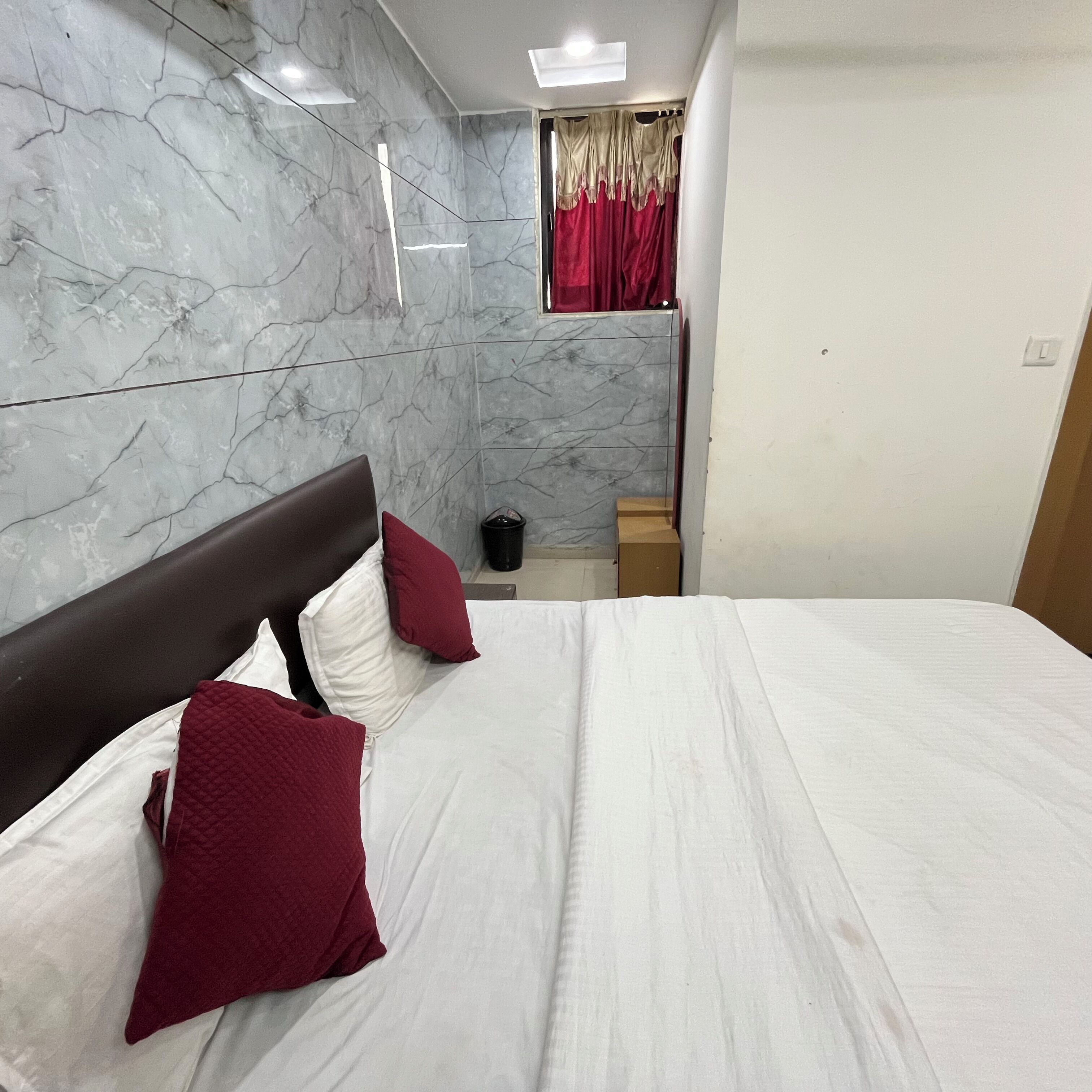 Deluxe Room, City View
