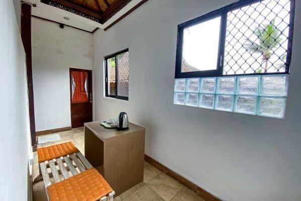 Interior - RedDoorz @ Garden Suly Villa Peliatan Ubud (Bali)