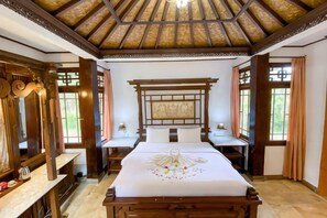 Unclassified image, 3 of 5, button - RedDoorz @ Garden Suly Villa Peliatan Ubud (Bali)