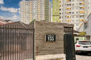 Unclassified image, 3 of 16, button - Large Villa 3BR Cieumbuleuit near PVJ & Cihamplas (Cidadap)