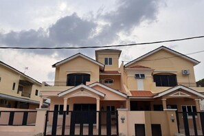 Room - Ipoh 4BR Family Villa｜Spacious Stay for 21 Pax (Ipoh)