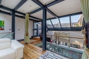Room - Penthouse with Rooftop Overlooking British Museum (London)