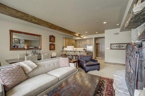 Smart TV, fireplace, offices