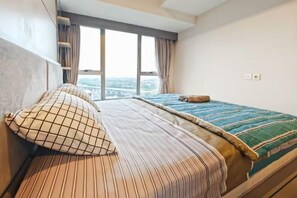 Room - Newly 1BR Apt Cikarang with Pool Gym & Wi-Fi (Bekasi Regency)