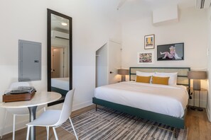 83 bedrooms, iron/ironing board, free WiFi, bed sheets