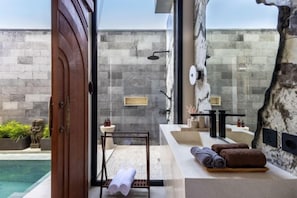 Room - Plawa Laguna (Bali)