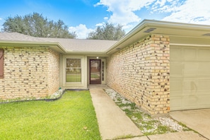 Talo (4 Bedrooms) | Sisätilat