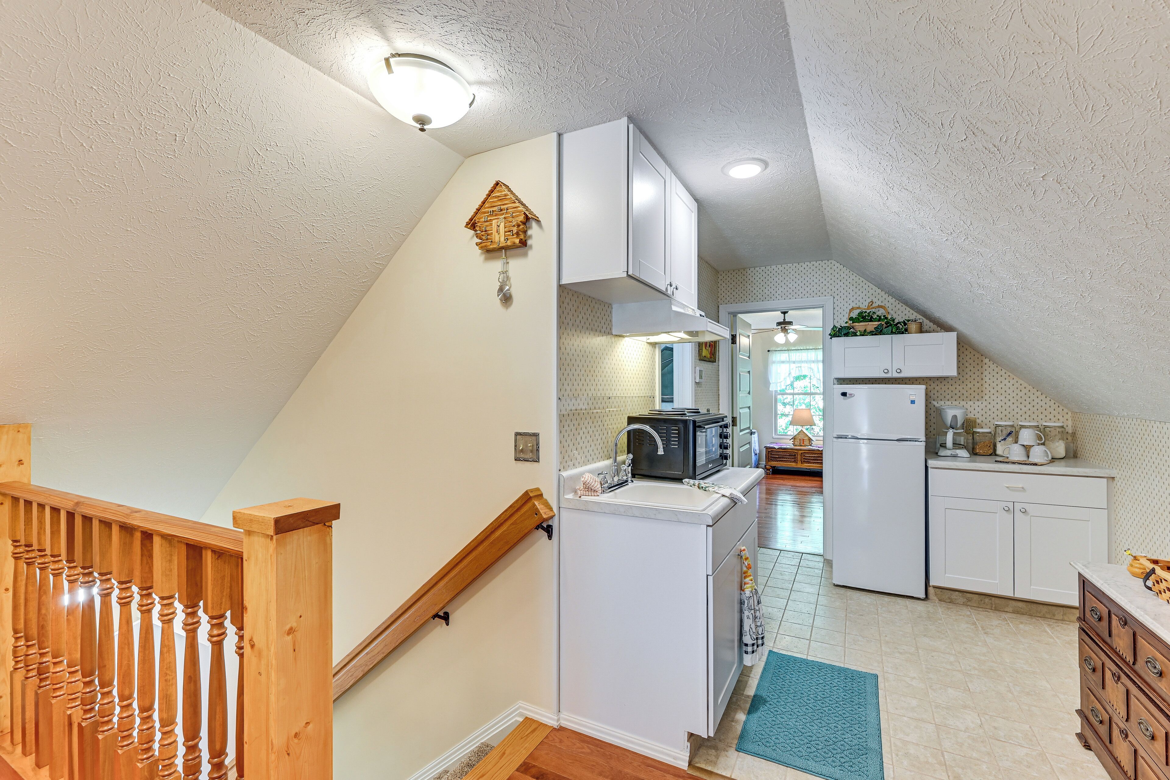 المنشأة من الداخل