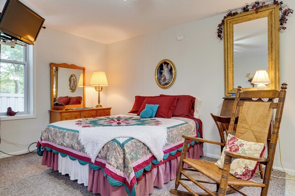 Apartment (0 Bedroom) | Interior