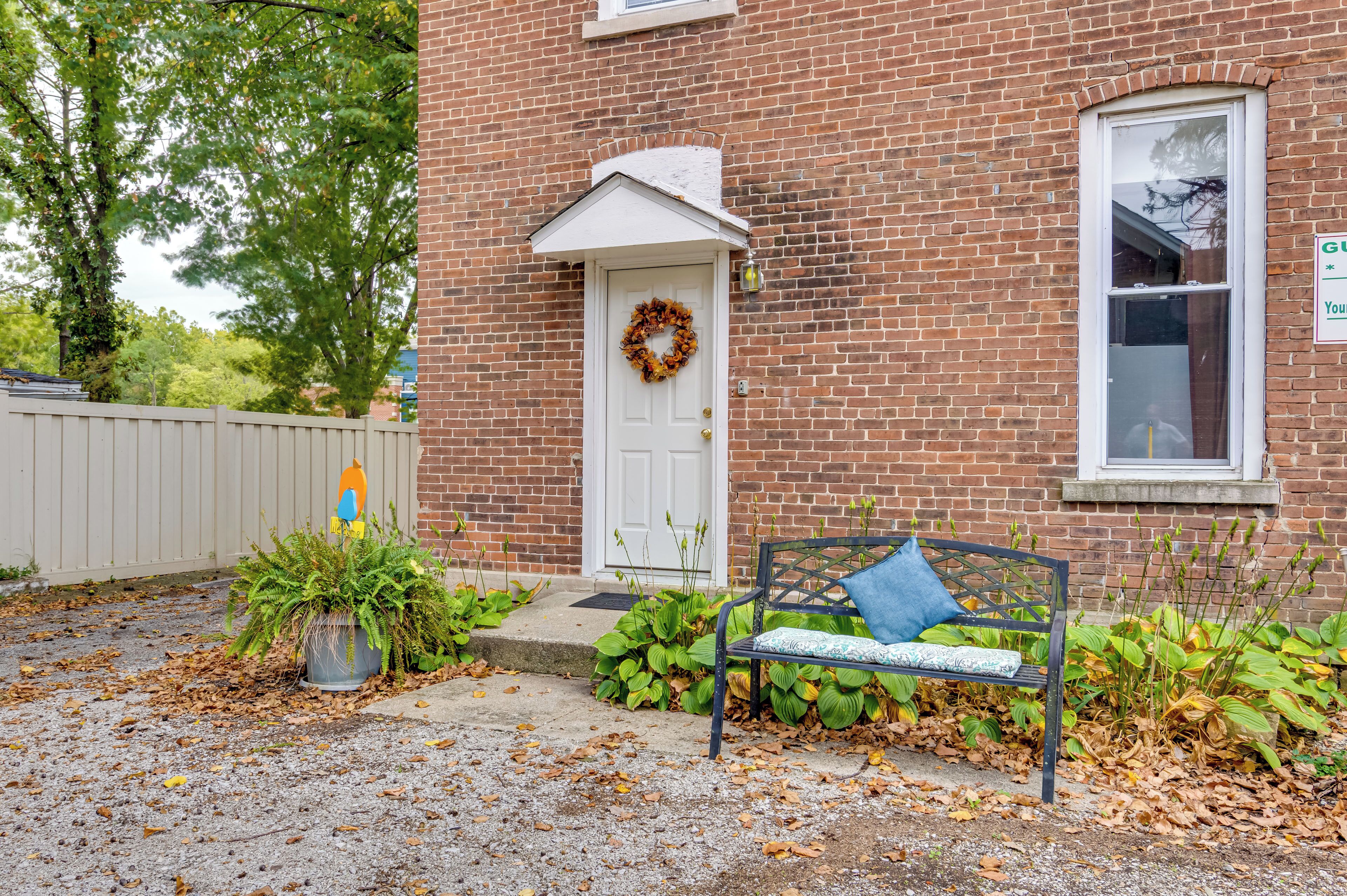 المنشأة من الداخل