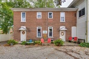 Apartment (0 Bedroom) | Interior