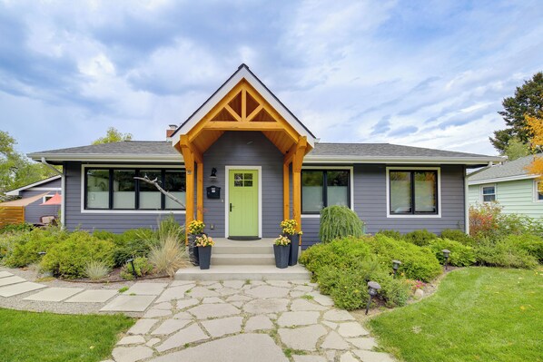 Apartment (2 Bedrooms) | Interior - Central to Everything! Missoula Stay w/ Courtyard (Missoula)