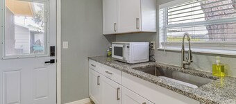 Within 10 Mi of Fort Pierce Beaches! Bright Duplex