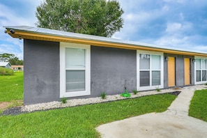 House (2 Bedrooms) | Interior - Serene Ft Pierce Stay Near Marina Sq & Downtown (Fort Pierce)